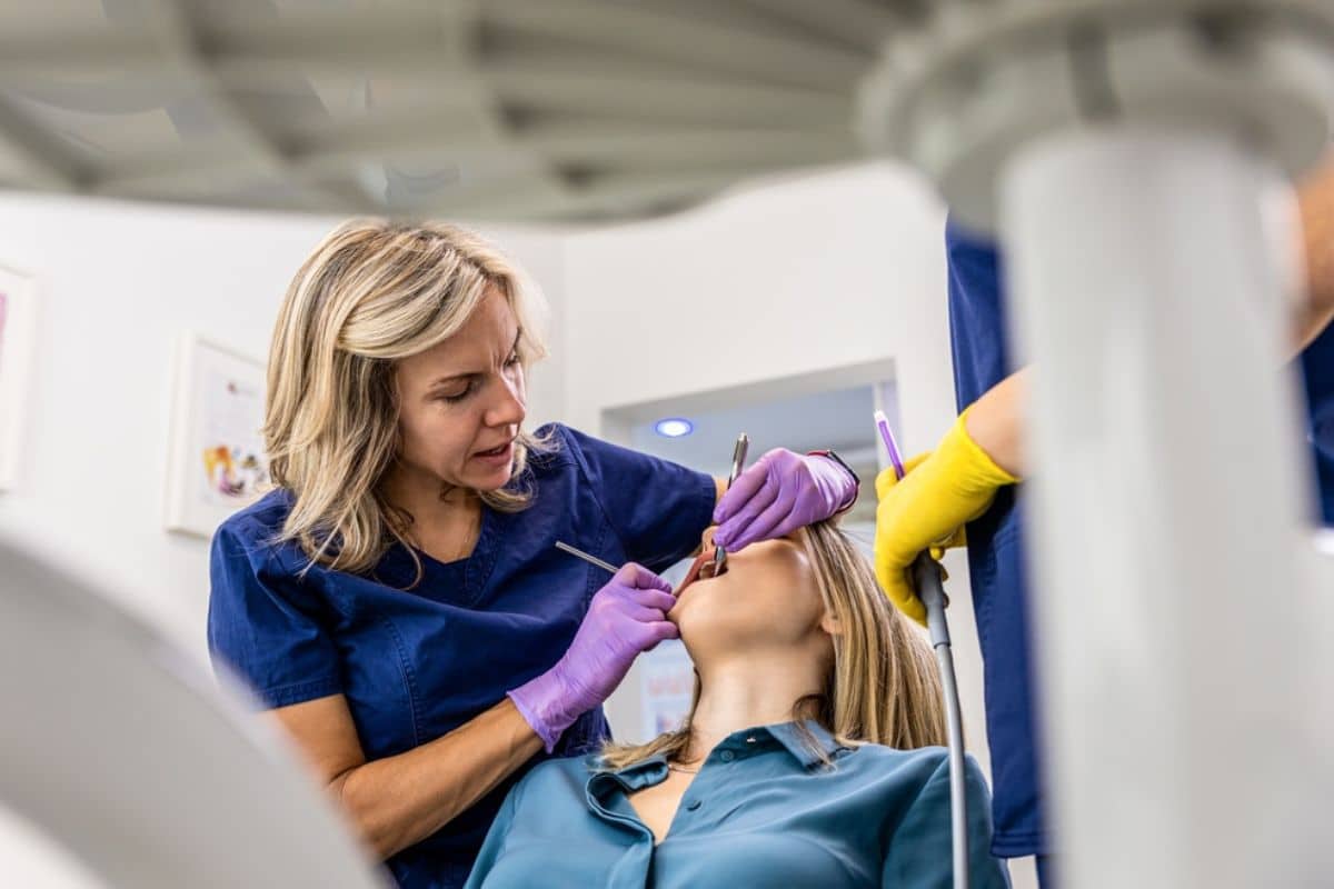 Why Your Daily Coffee Habit Might Be Damaging Your Teeth : Learn From Dentist