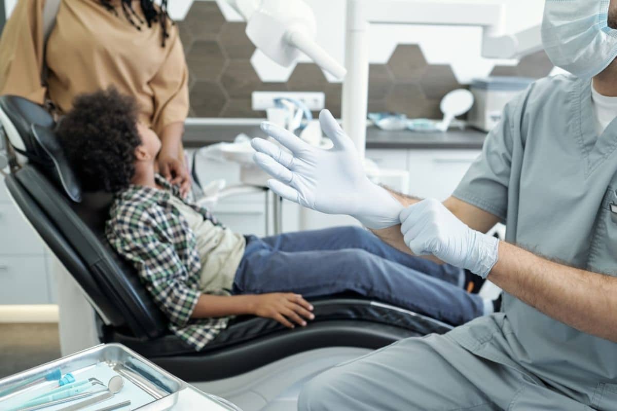 How a Family Dentist in New Haven Treats Cavities and Tooth Decay