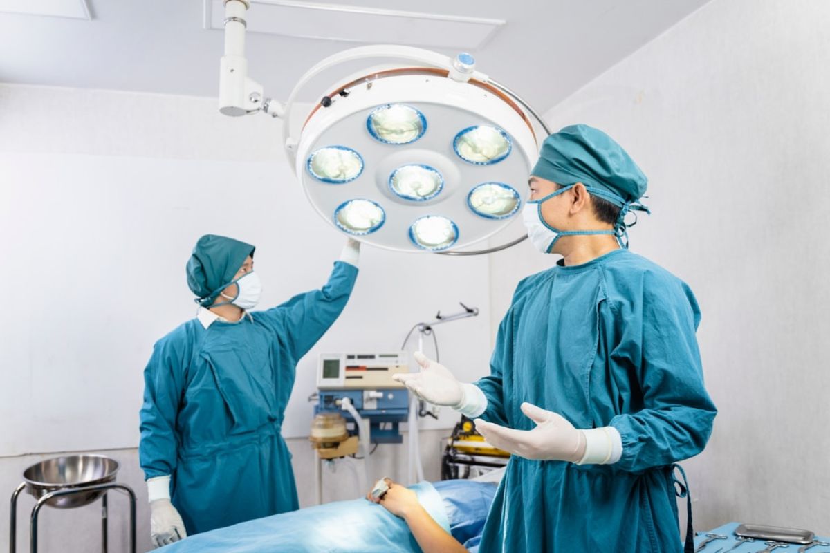 Why Oral Cancer Rates Are Rising and How a Dentist in New Haven Helps with Early Detection